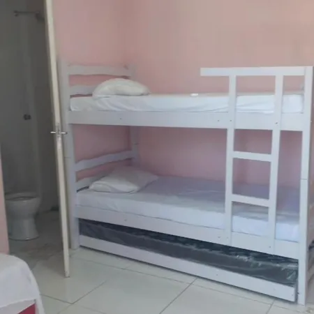 Pousada Fenix Albergue *